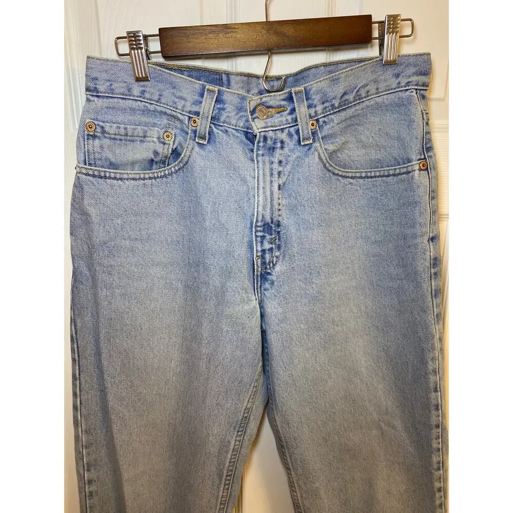 Levi’s 550 Relaxed Fit Tapered Leg Light Wash Denim Jeans 31x32